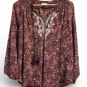 Chic Floral Lace Blouse - Plum